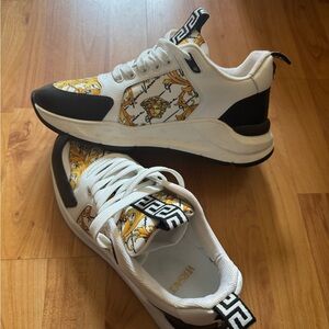 Versace Men's White and Black Sneakers Size 41